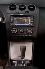 Nissan Altima 2010 года